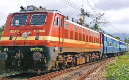 ದೇಶಾದ್ಯಂತ ರೈಲು ಟಿಕೆಟ್ ದರಗಳು ಸ್ವಲ್ಪ ಹೆಚ್ಚಾಗಲಿವೆ: ಜುಲೈ 1 ರಿಂದ ಜಾರಿಗೆ.